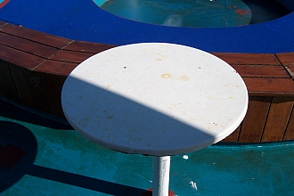 100_2090 small ancona boat.jpg - 60986 Bytes